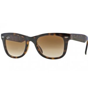 Ray-Ban wayfarer folding sunglasses